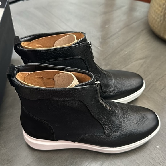 Naturalizer Tisha Leather Boot - Women - Picture 6 of 7